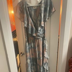 Jess Ruffle MIDI dress